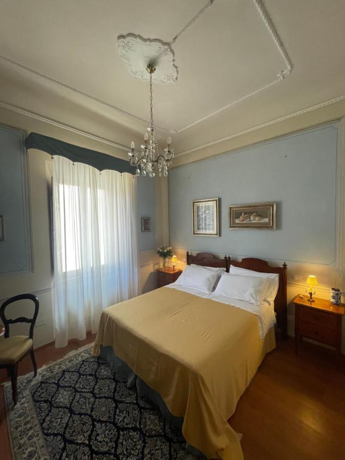 Residenza Dei Ricci Acomodação com café da manhã Chiusi Exterior foto