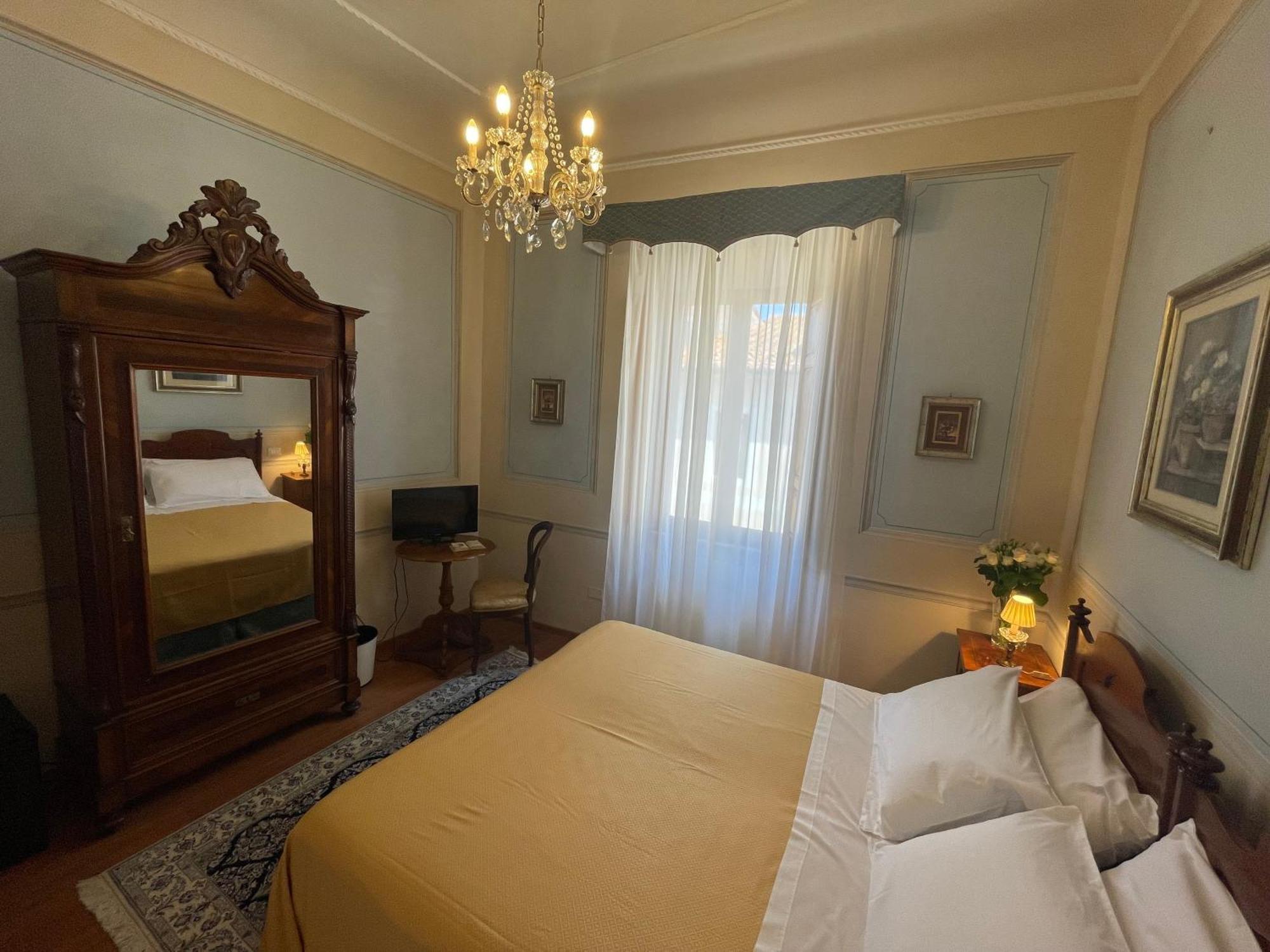 Residenza Dei Ricci Acomodação com café da manhã Chiusi Exterior foto